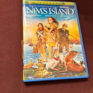 * DVD Nim’s Island